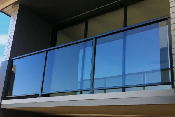 Aluminium-Glass-Rail-Balustrade