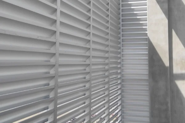 Aluminium-Louver-roof-enclosure