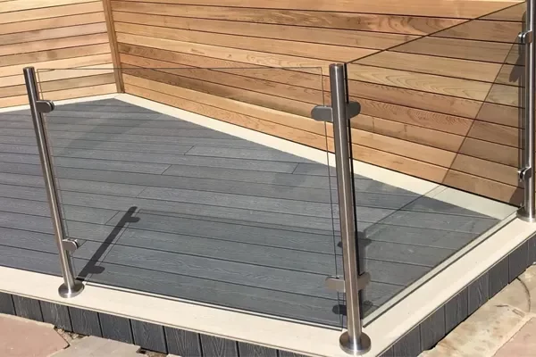 Semi-Frameless-Glass-Balustrades