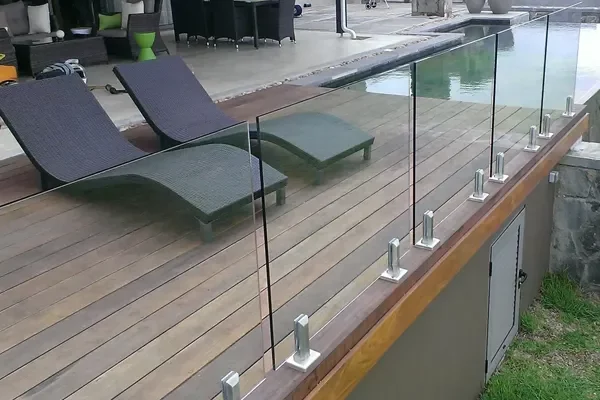 Spigot Glass Balustrades